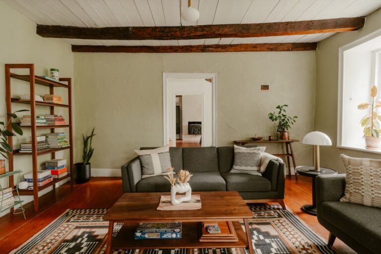 Rug Styles That Will Instantly Refresh Your Home Aesthetic